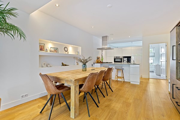 Medium property photo - Helmholtzstraat 83h, 1098 LH Amsterdam